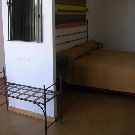 Balneario Acuna 2* カルダス・デ・レイス