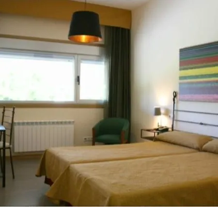 فندق Balneario Acuna 2*
