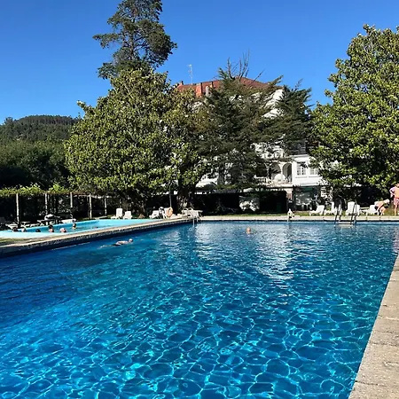 Balneario Acuna 2* カルダス・デ・レイス