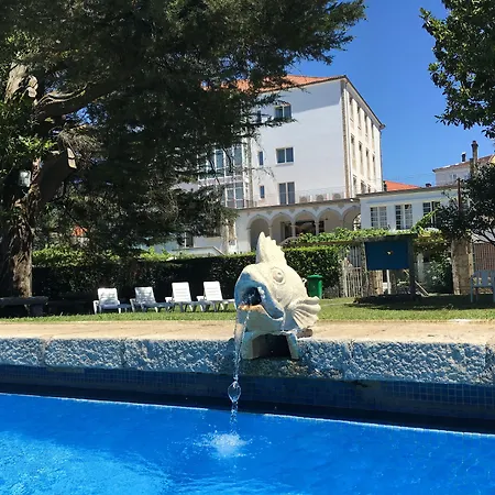 Balneario Acuña Caldas De Reis