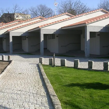Balneario Acuna 2* カルダス・デ・レイス